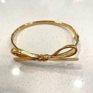 Gold-Plated Bow Bracelet